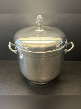 Vintage Sheffield Silver Co Ice Bucket Pineapple Lid Glass Liner MCM Silverplate
